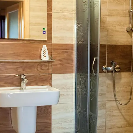 Natalia Blisko Centrum Chata *