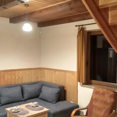 Natalia Blisko Centrum Chata *