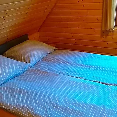 Natalia Blisko Centrum Деревянный коттедж *