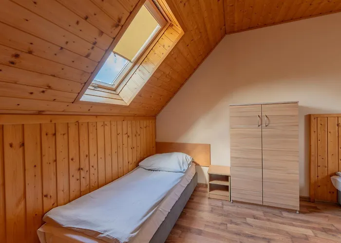 Natalia Blisko Centrum Gerendaház *